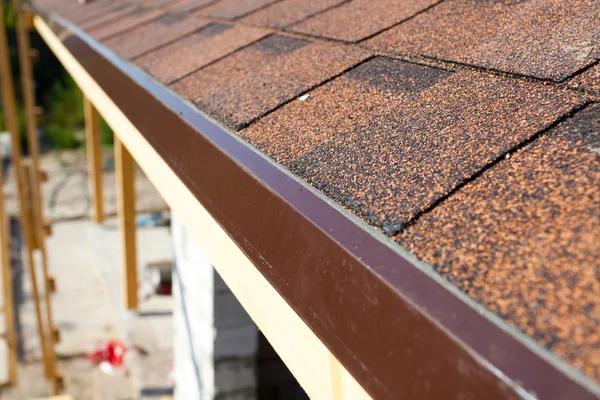 Types of Roof Shingles and Their Suitability for Roof Replacement & Installing