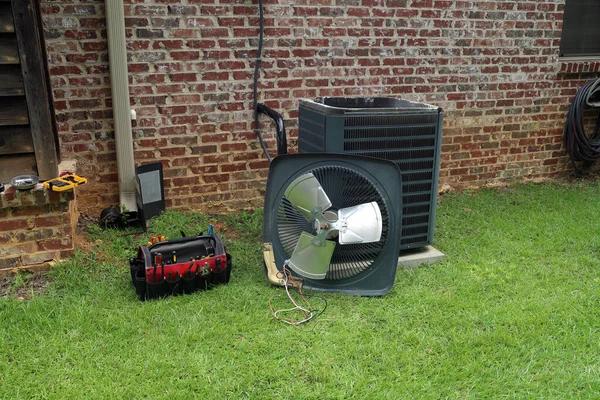 Emergency AC Repair Services in Pensacola