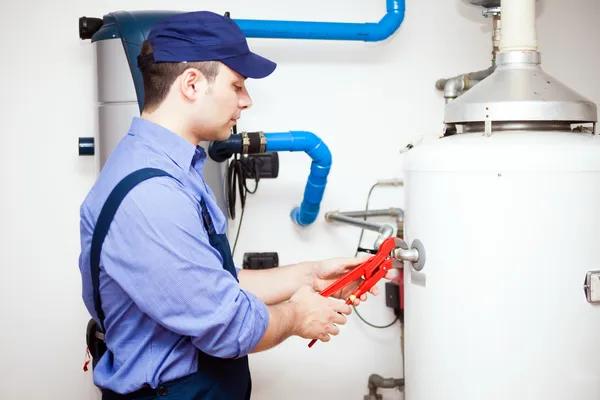 Common Water Heater Problems and Repairs in St. Francis